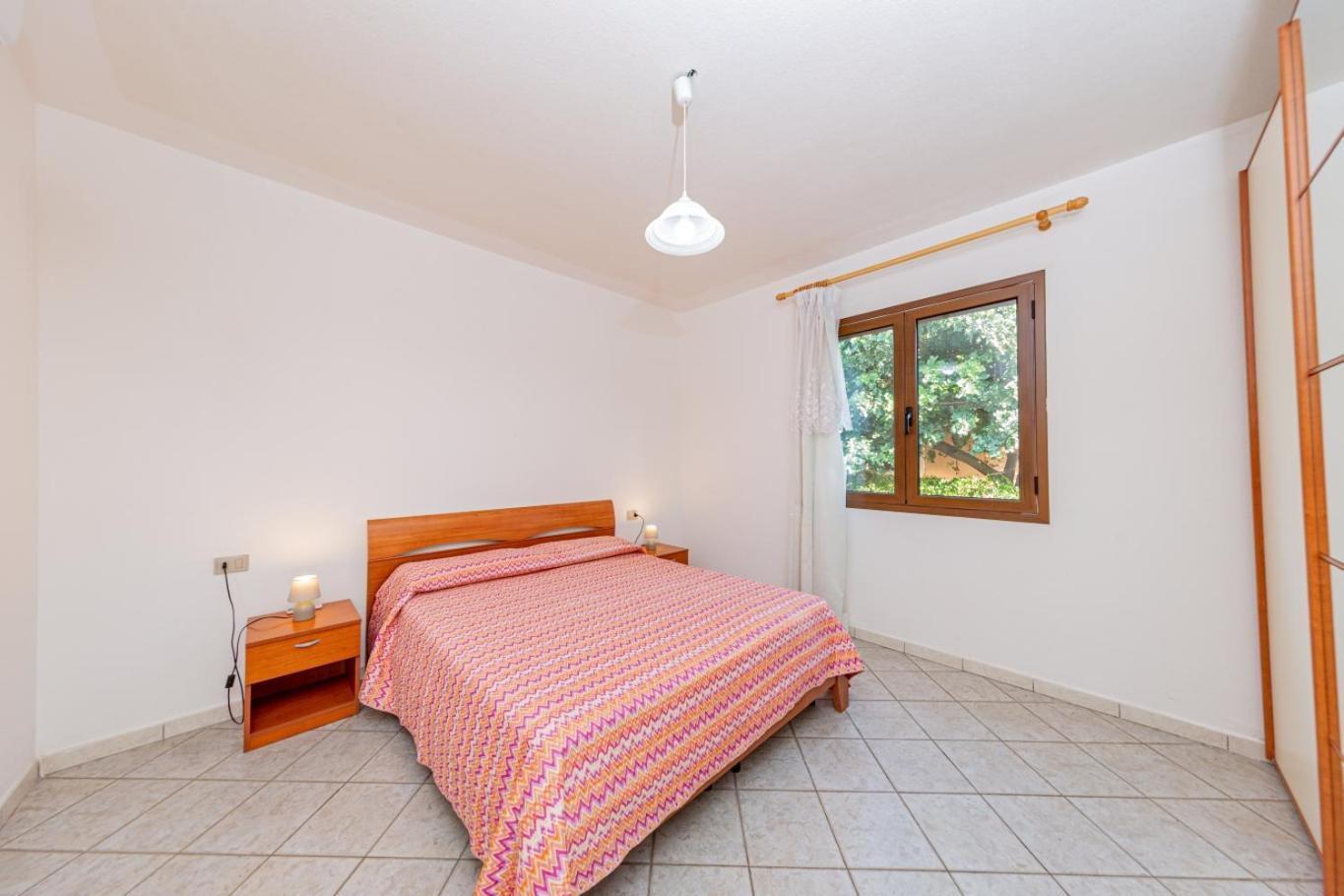Appartamento Residenziale Trilocale 6 Posti Letto Via Sardegna San Teodoro サン・テオドーロ エクステリア 写真